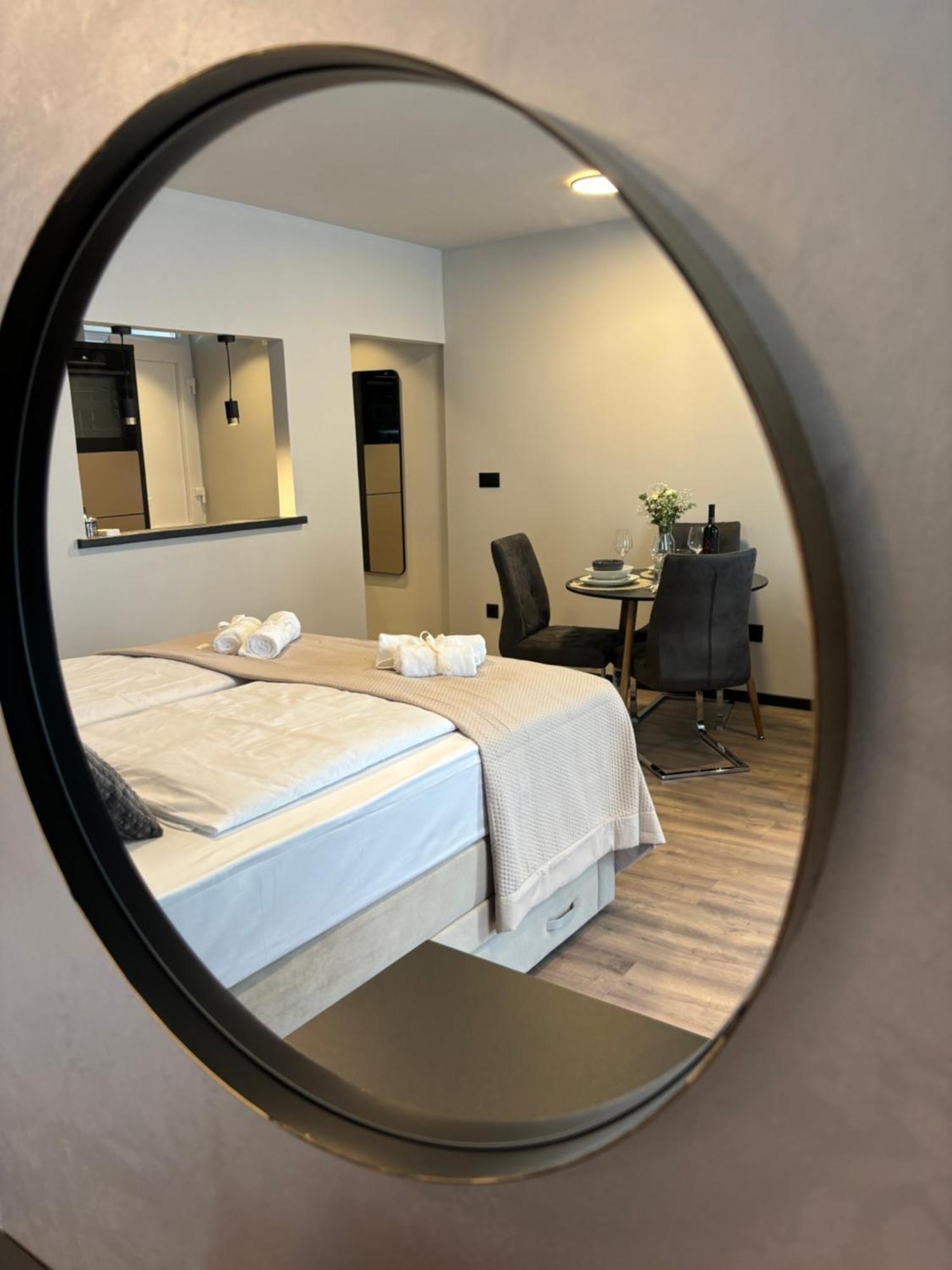 Studio Apartman Versi Old Town زادار المظهر الخارجي الصورة