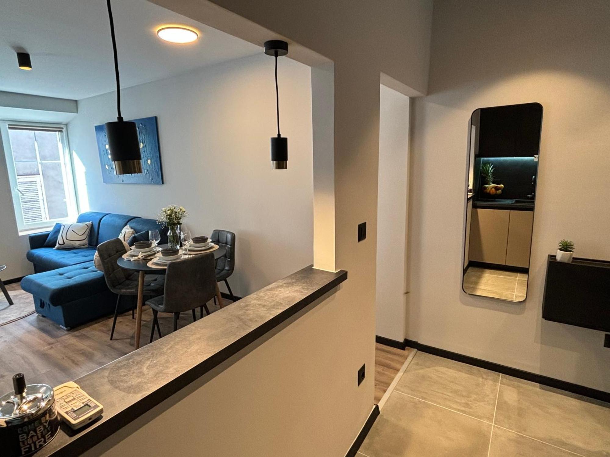 Studio Apartman Versi Old Town زادار المظهر الخارجي الصورة